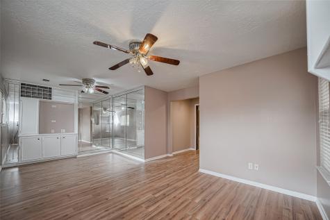4015 Black Locust Drive Houston TX 77088