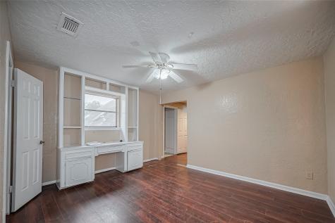 4015 Black Locust Drive Houston TX 77088