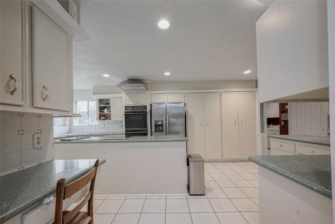4015 Black Locust Drive Houston TX 77088