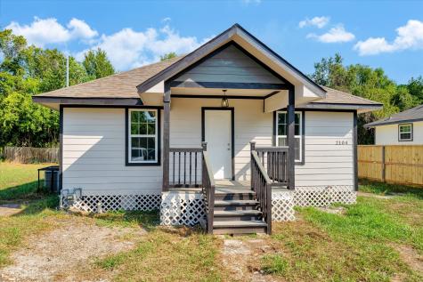 2104 Hampton Street Houston TX 77088
