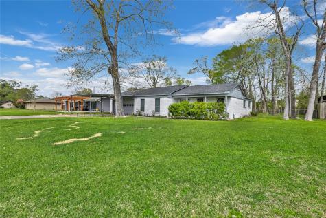 31 Hillcrest Street Dayton TX 77535