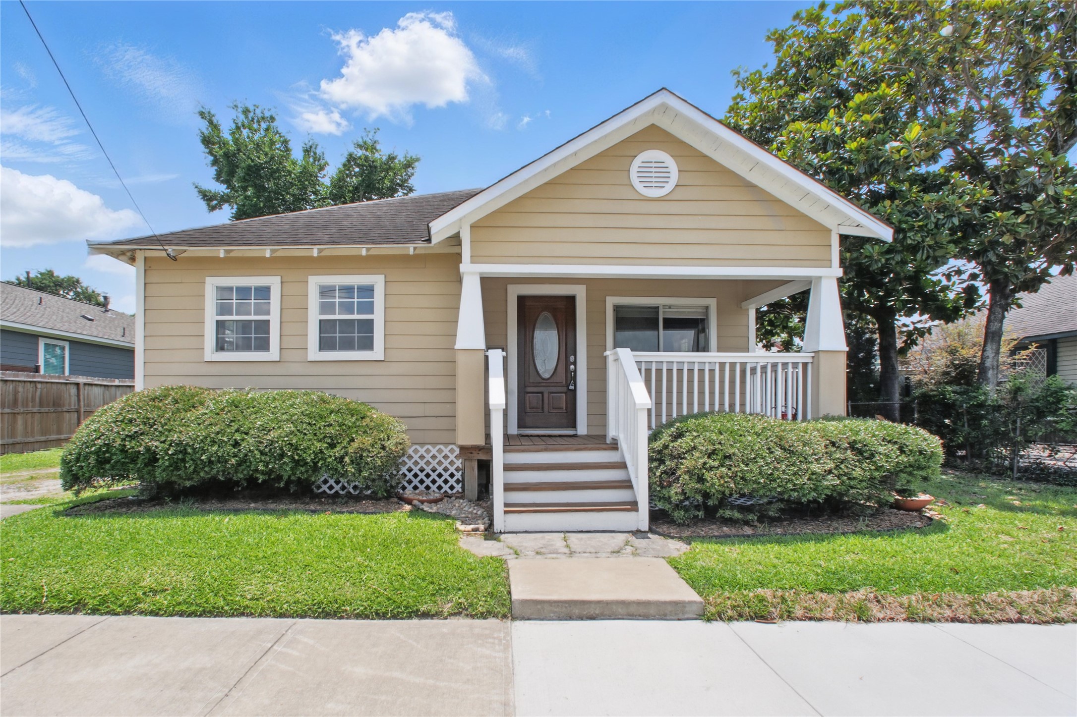 1118 Hammock Street Houston TX 77009