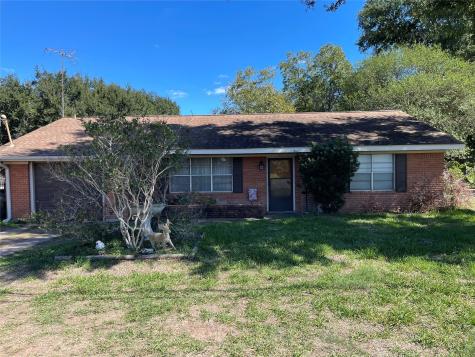 909 N Meyer Street Sealy TX 77474