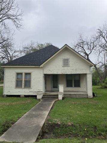 1401 8th Street Bay City TX 77414