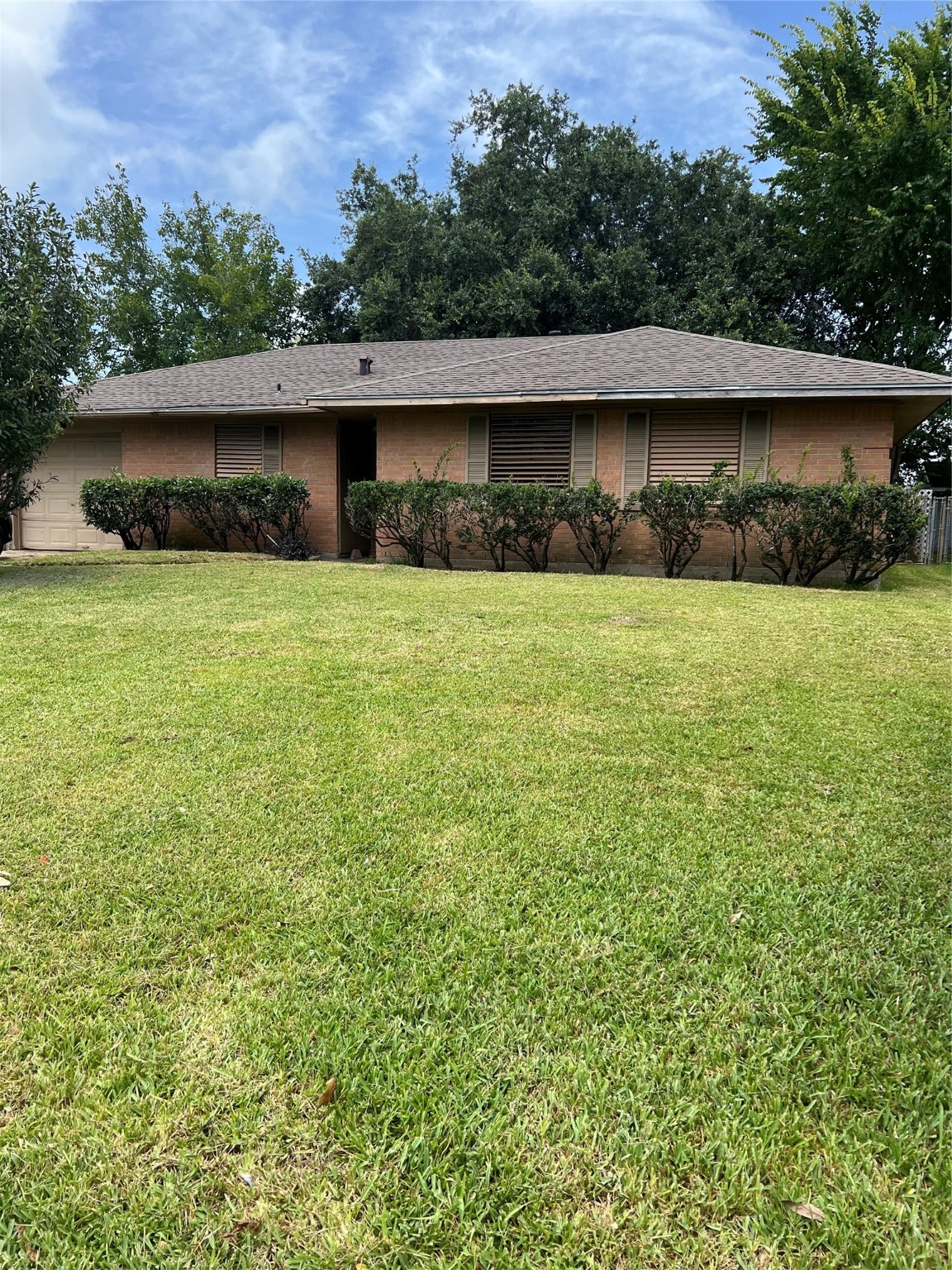 7406 Hummingbird Lane Texas City TX 77591