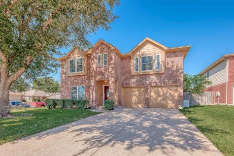 101 Seguin Court La Porte TX 77571