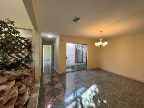 11039 Holworth Drive Houston TX 77072