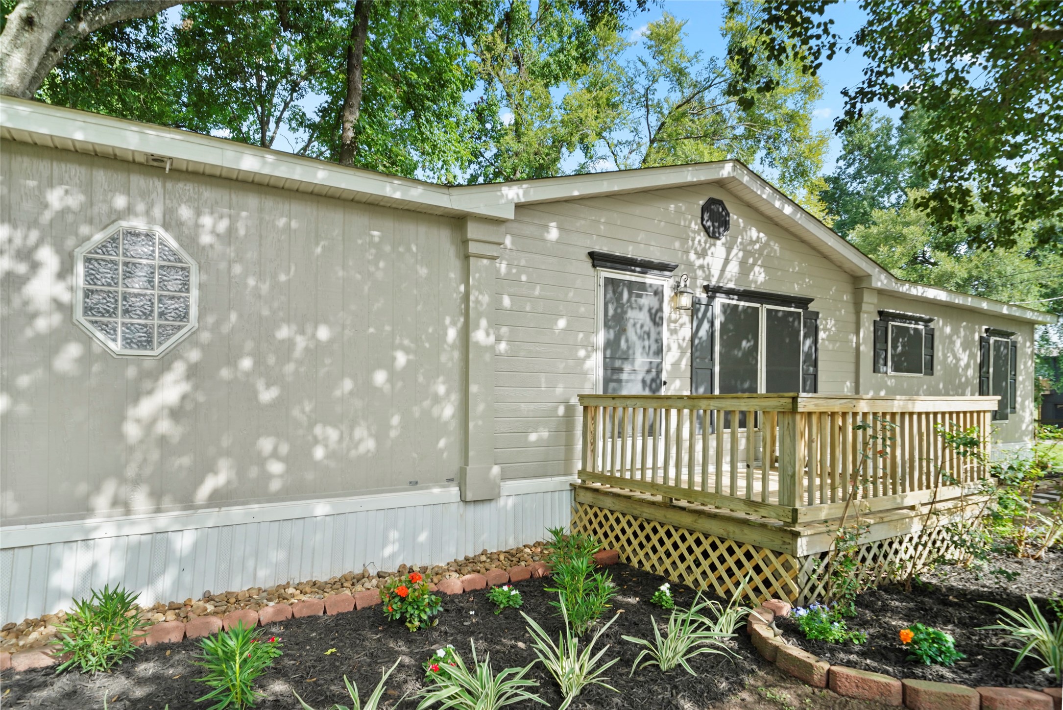 12626 Paradise View Court Willis TX 77318
