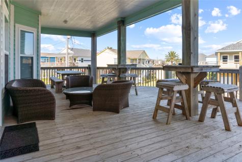 901 Meynig Drive Port Bolivar TX 77650