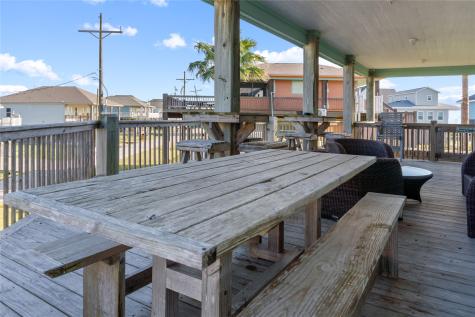 901 Meynig Drive Port Bolivar TX 77650
