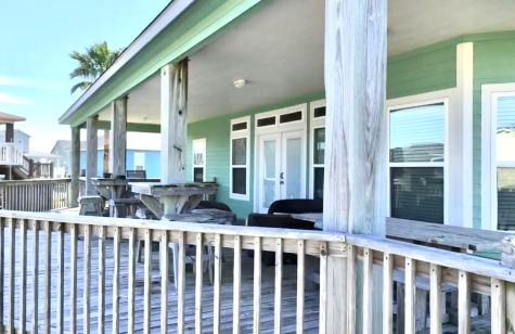 901 Meynig Drive Port Bolivar TX 77650