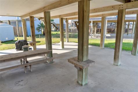 901 Meynig Drive Port Bolivar TX 77650