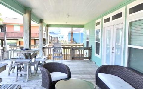 901 Meynig Drive Port Bolivar TX 77650