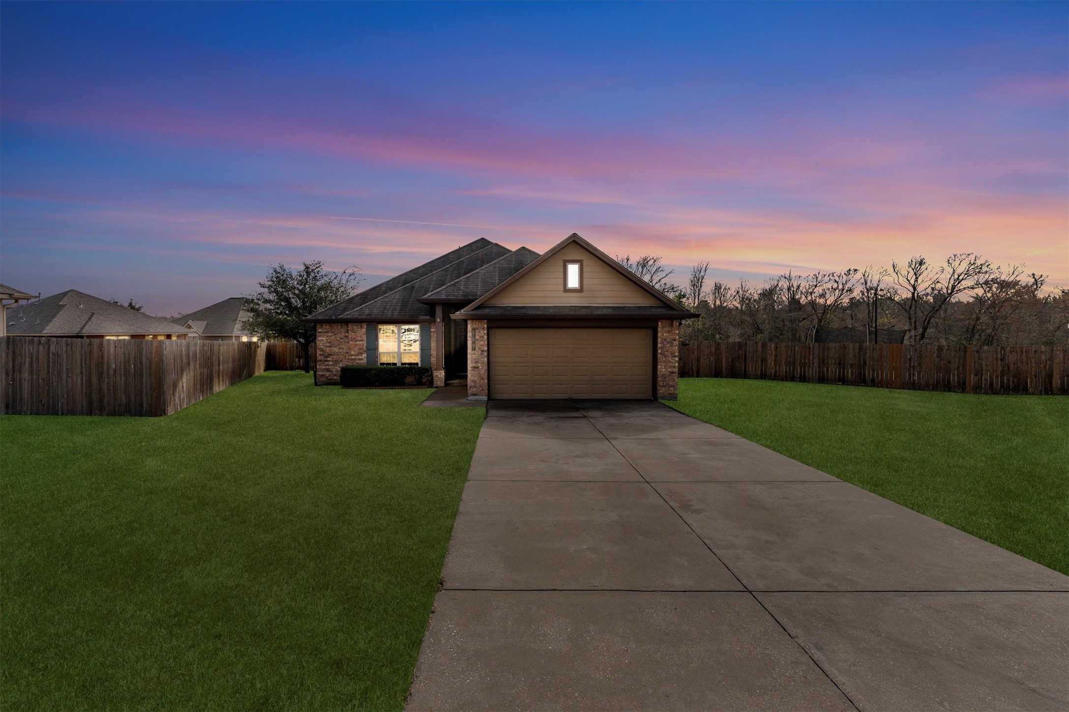 109 Oakwood Court Huntsville TX 77320