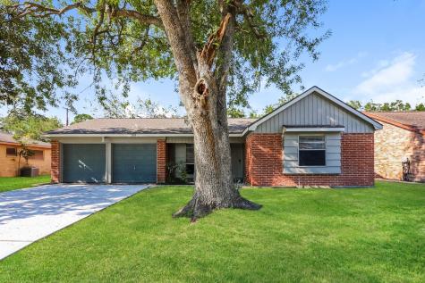 2008 Fairfield Court N League City TX 77573