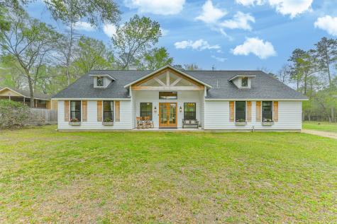 118 Mapleleaf Street Magnolia TX 77354