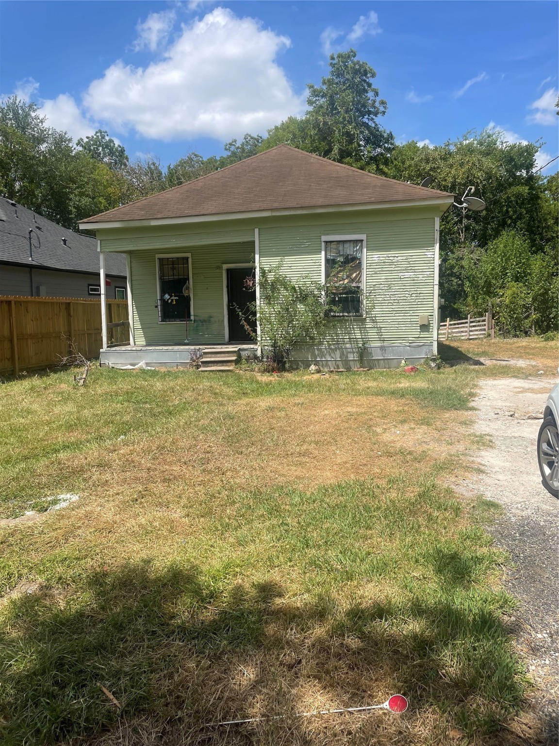 7303 Shotwell Street Houston TX 77028