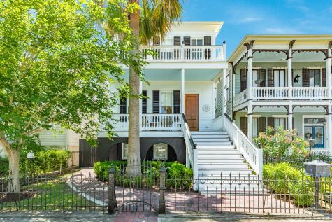 1717 Winnie Street Galveston TX 77550