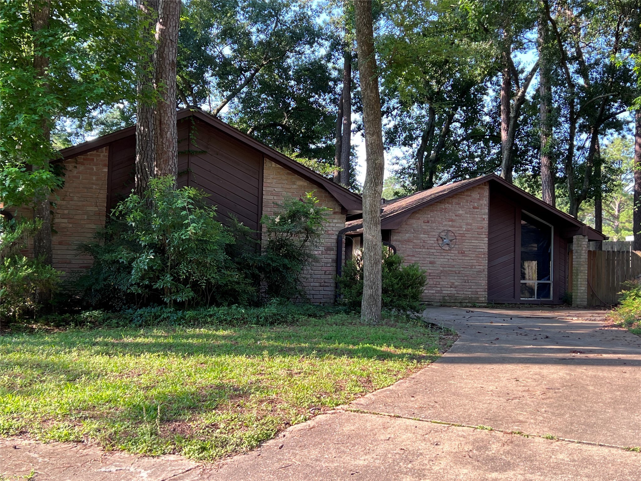 12007 Willow Branch Court Houston TX 77070