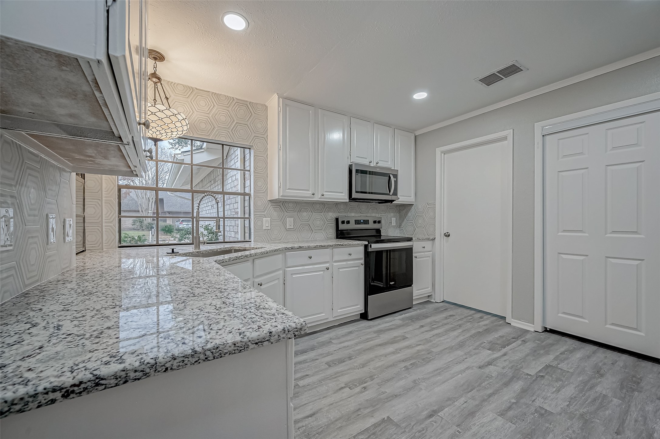14346 Whitecross Drive Houston TX 77083