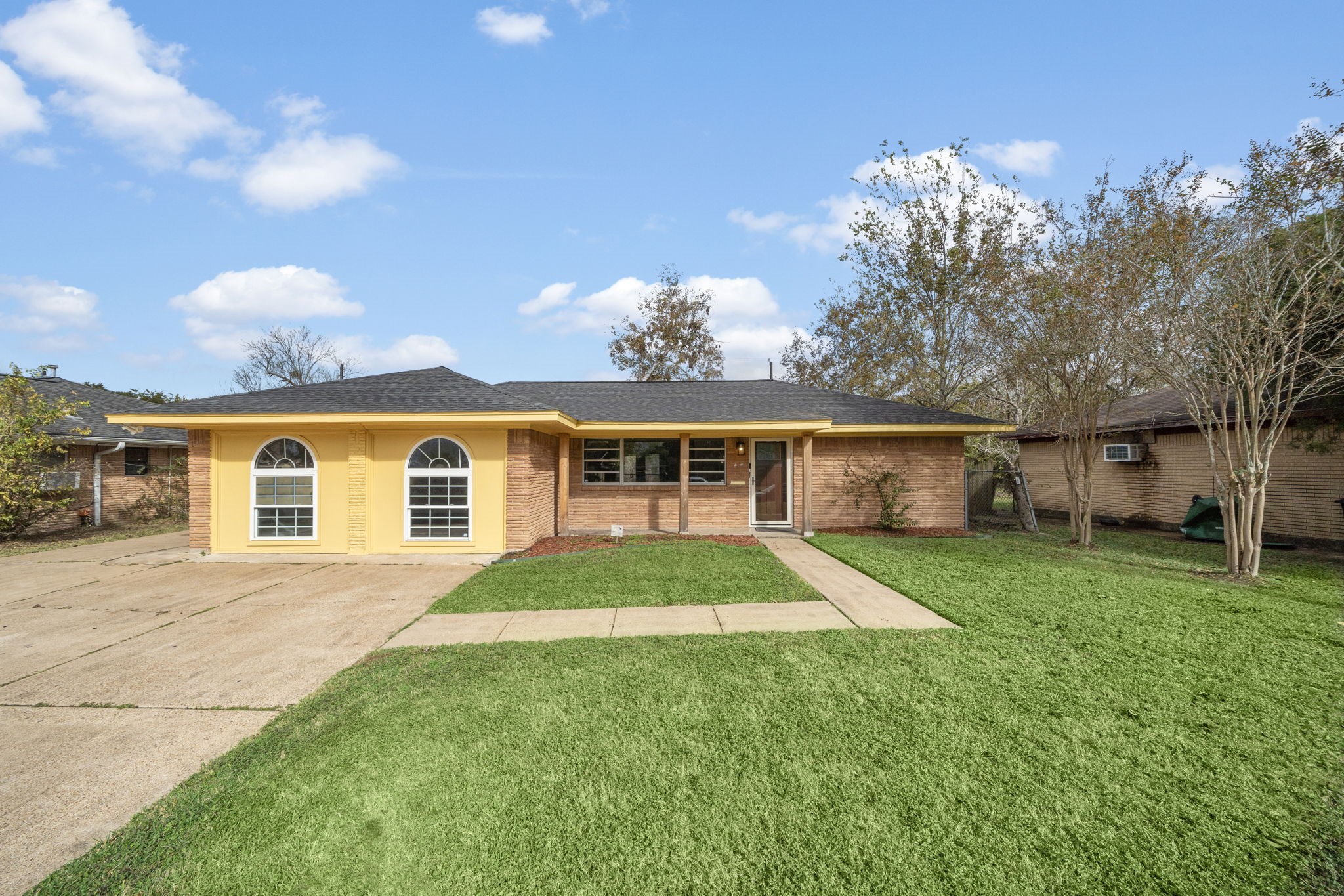 5322 Knotty Oaks Trail Houston TX 77045