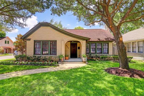 902 W Cottage Street Houston TX 77009