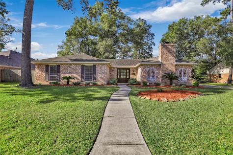 219 Sealander Street Crosby TX 77532