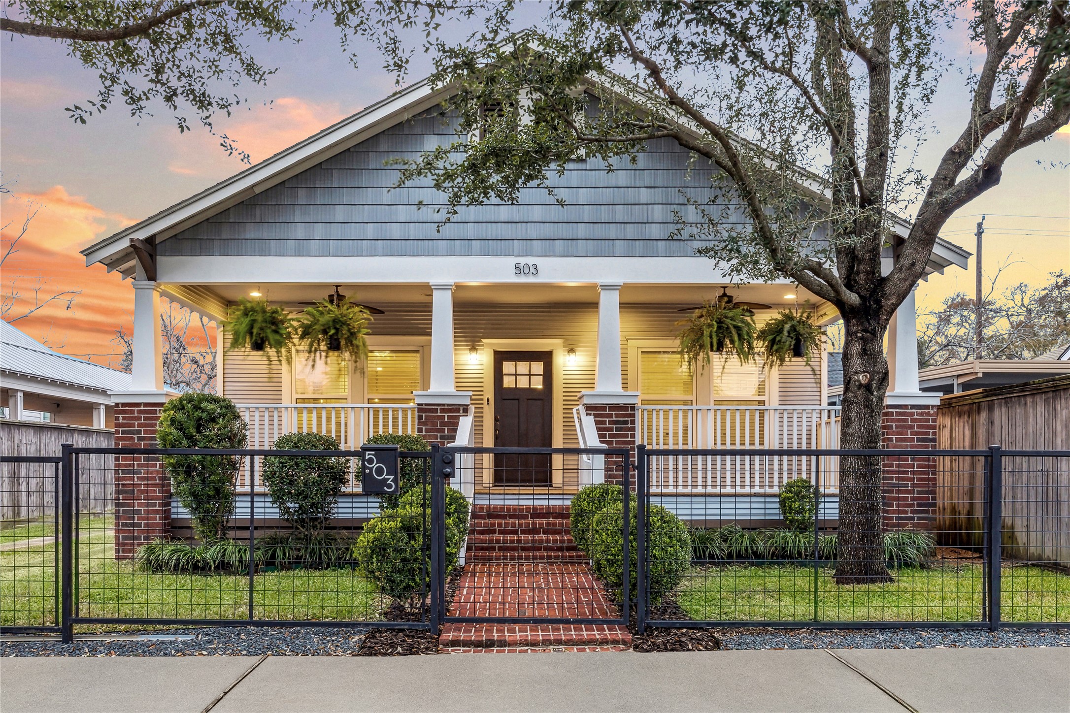 503 Vincent Street Houston TX 77009