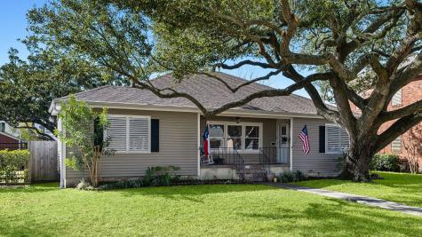 4611 Woodrow Avenue Galveston TX 77551