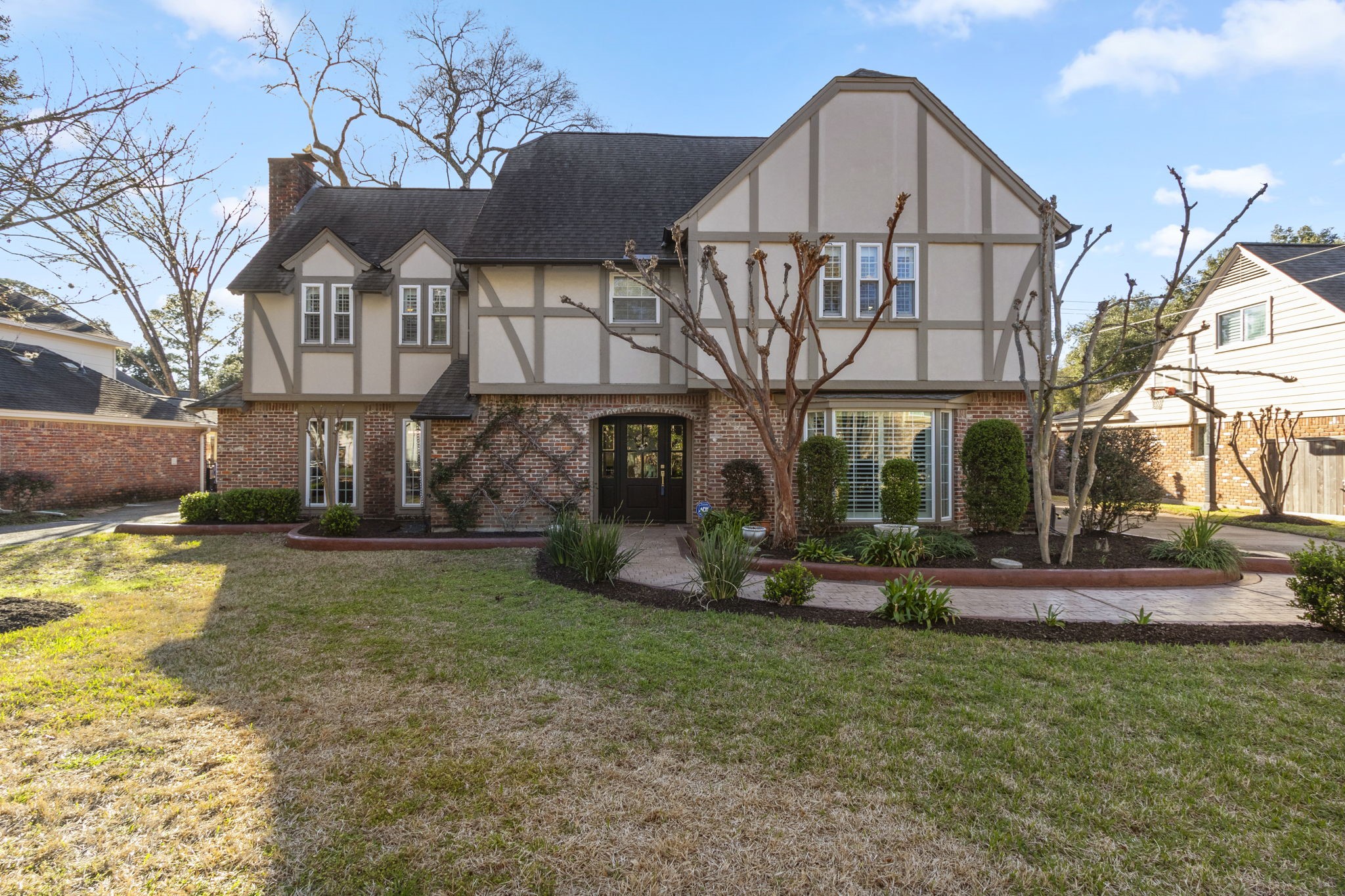 519 Briar Knoll Drive Houston TX 77079