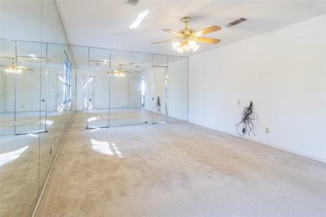 4906 Droddy Street Houston TX 77091