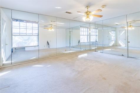 4906 Droddy Street Houston TX 77091