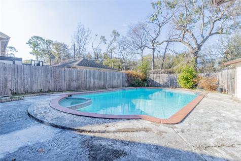 4906 Droddy Street Houston TX 77091