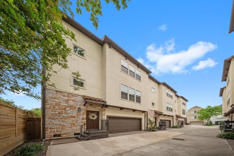 5739 Petty Street Houston TX 77007