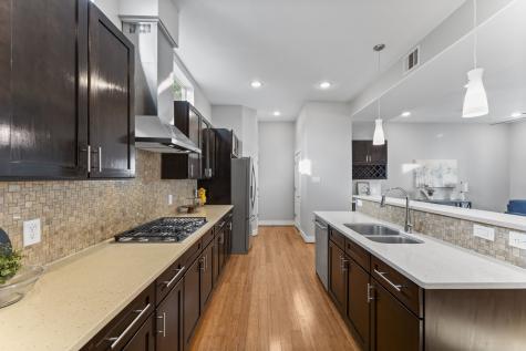 5739 Petty Street Houston TX 77007