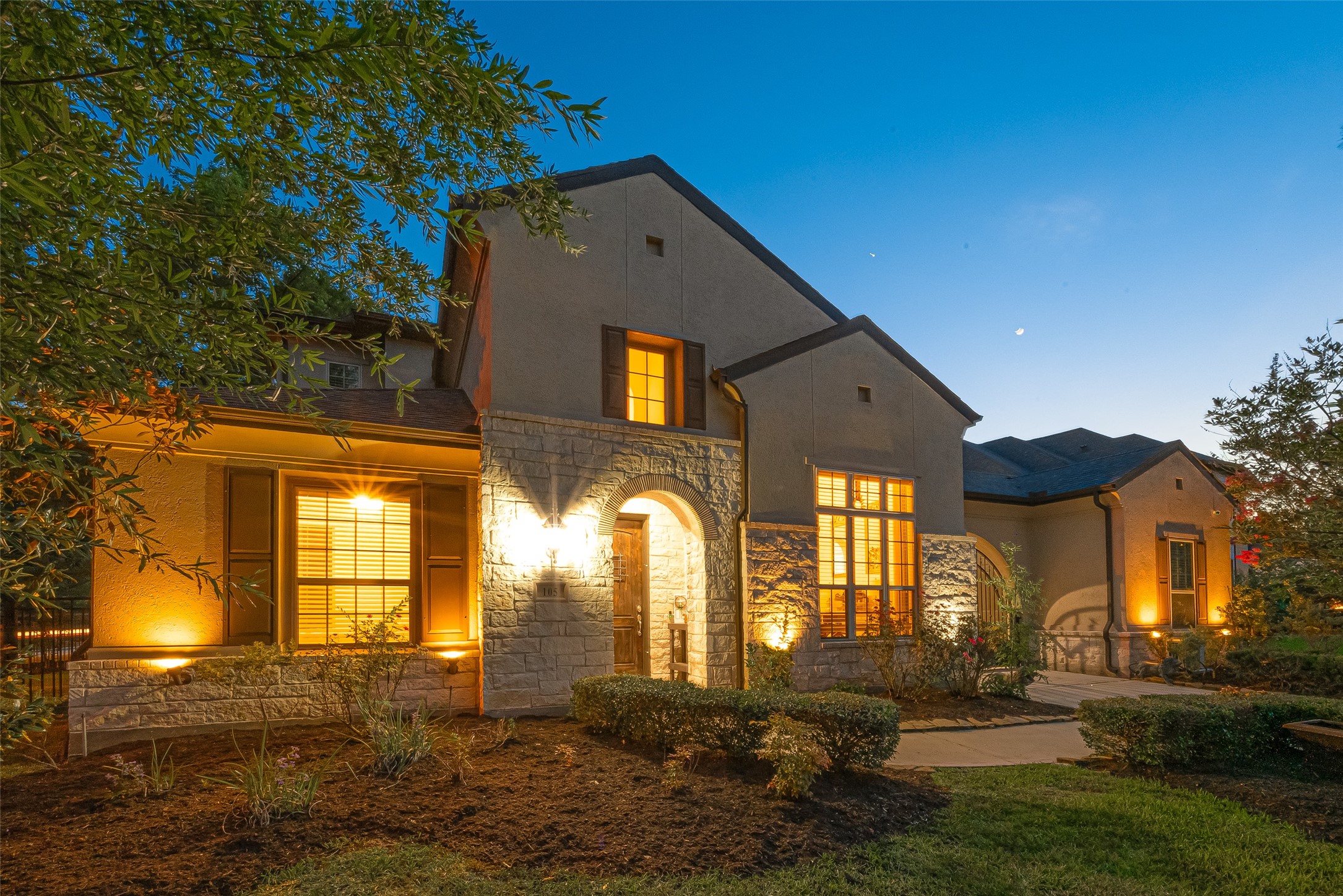 105 Checkerbloom Court Montgomery TX 77316
