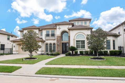 703 Elmhurst Court Sugar Land TX 77479