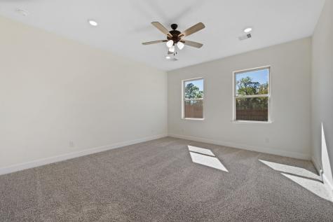 708 Duncan Avenue Cleveland TX 77327