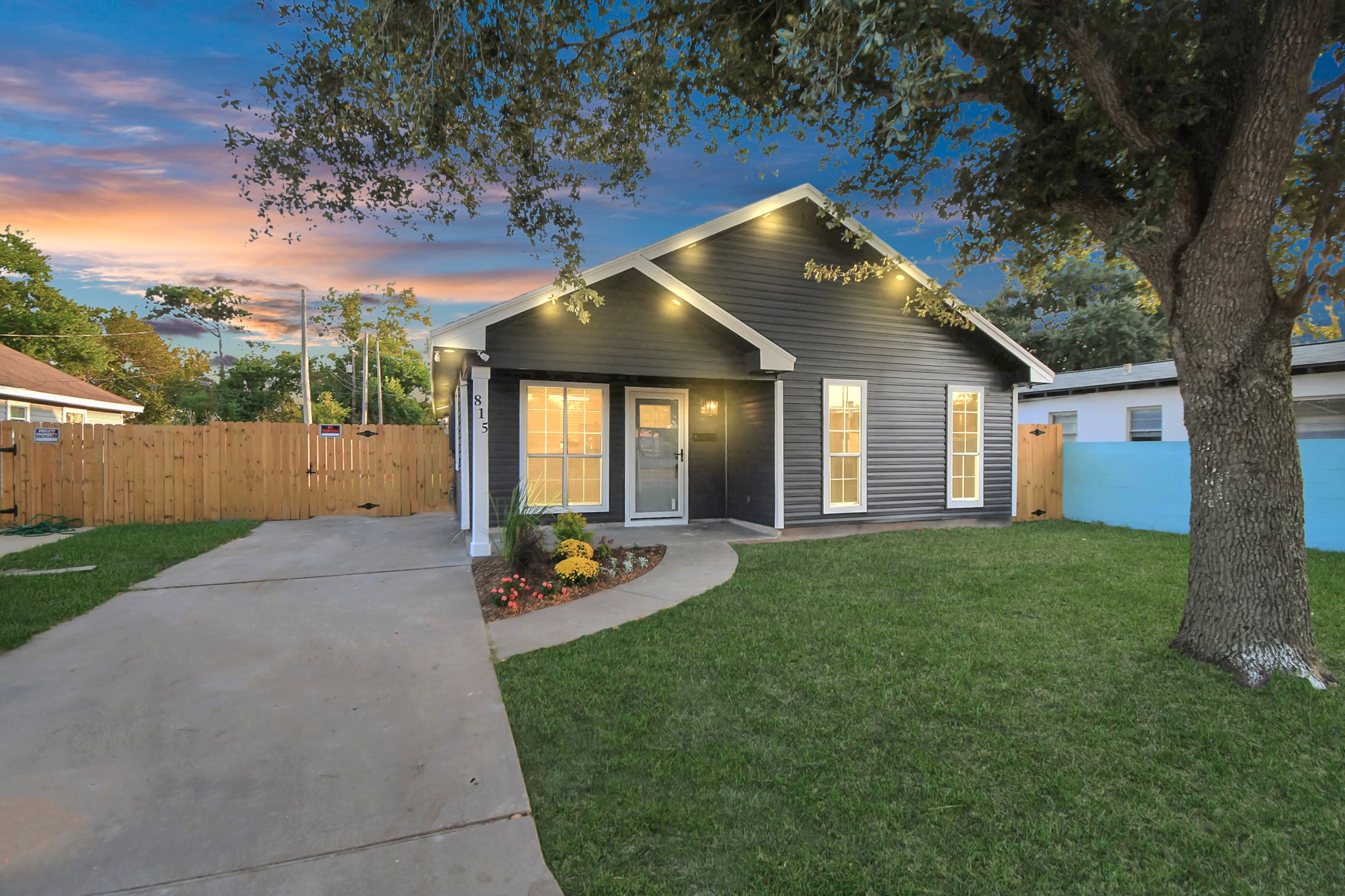 815 5th Avenue N Texas City TX 77590
