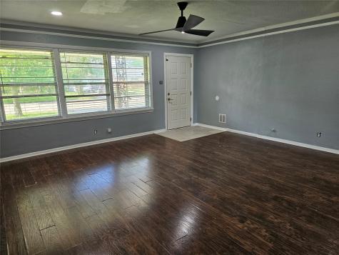 111 Carnation Street Richwood TX 77566