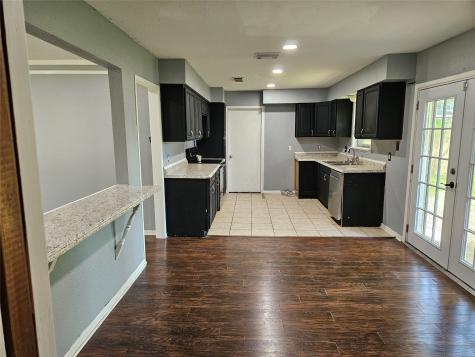 111 Carnation Street Richwood TX 77566