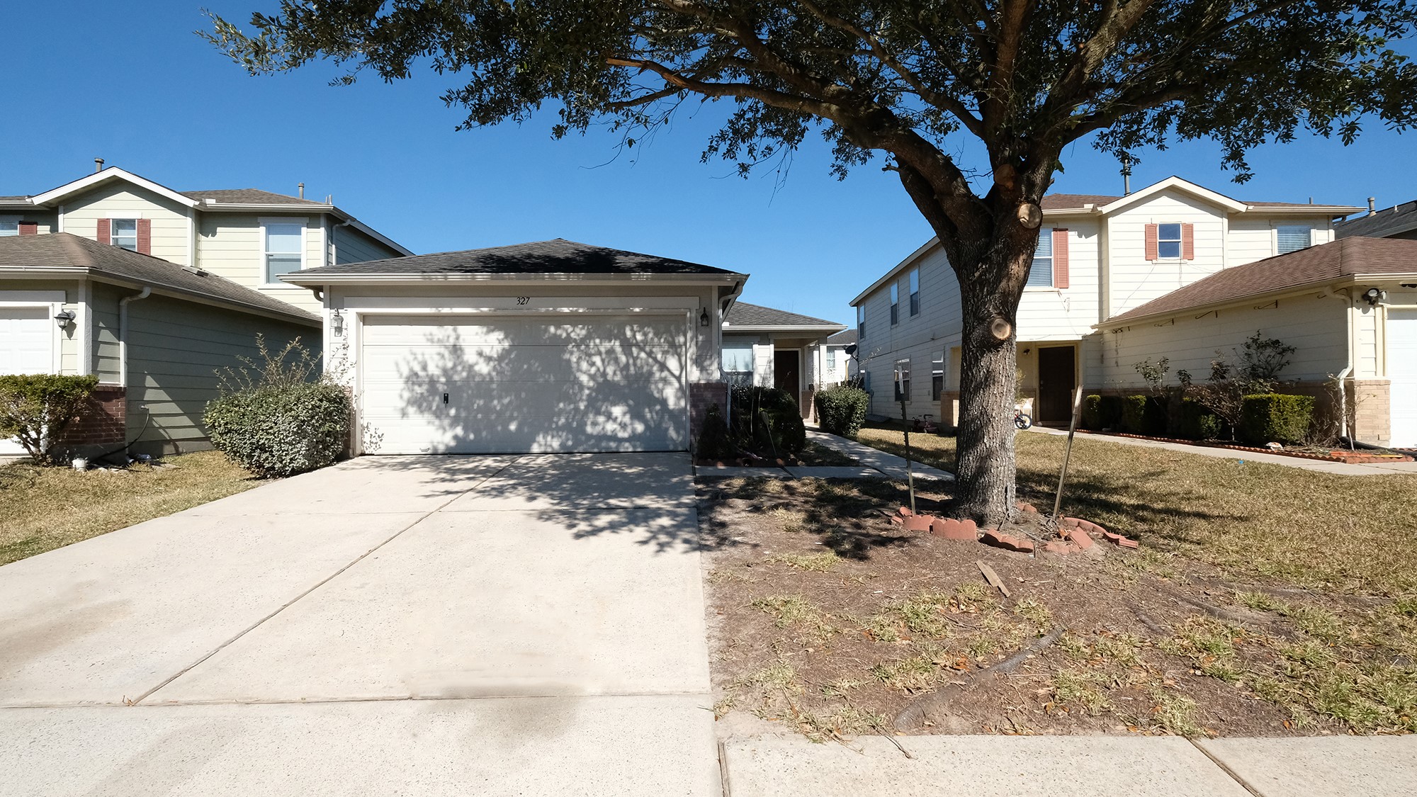 327 Mantova Drive Houston TX 77073