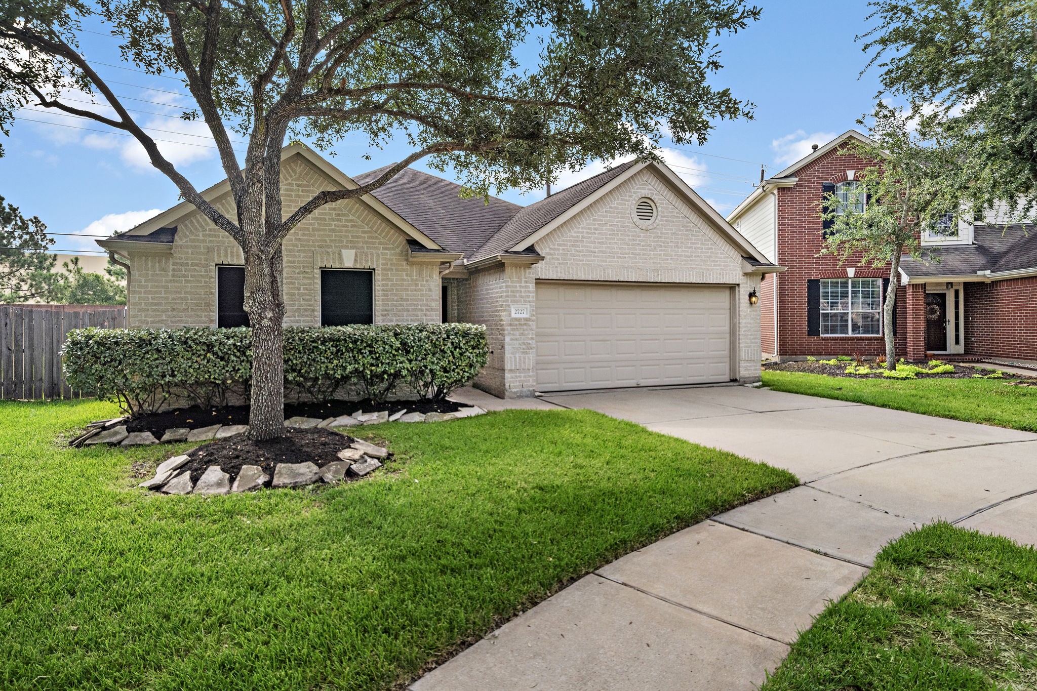 2727 Hidden Landing Drive Pearland TX 77584