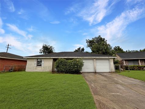 211 Estelle Circle Texas City TX 77591