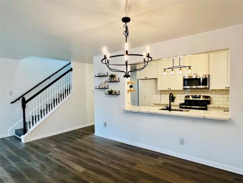 2933 La Estancia Lane Houston TX 77093