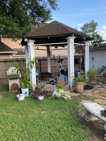 15518 Dawnbrook Drive Houston TX 77068