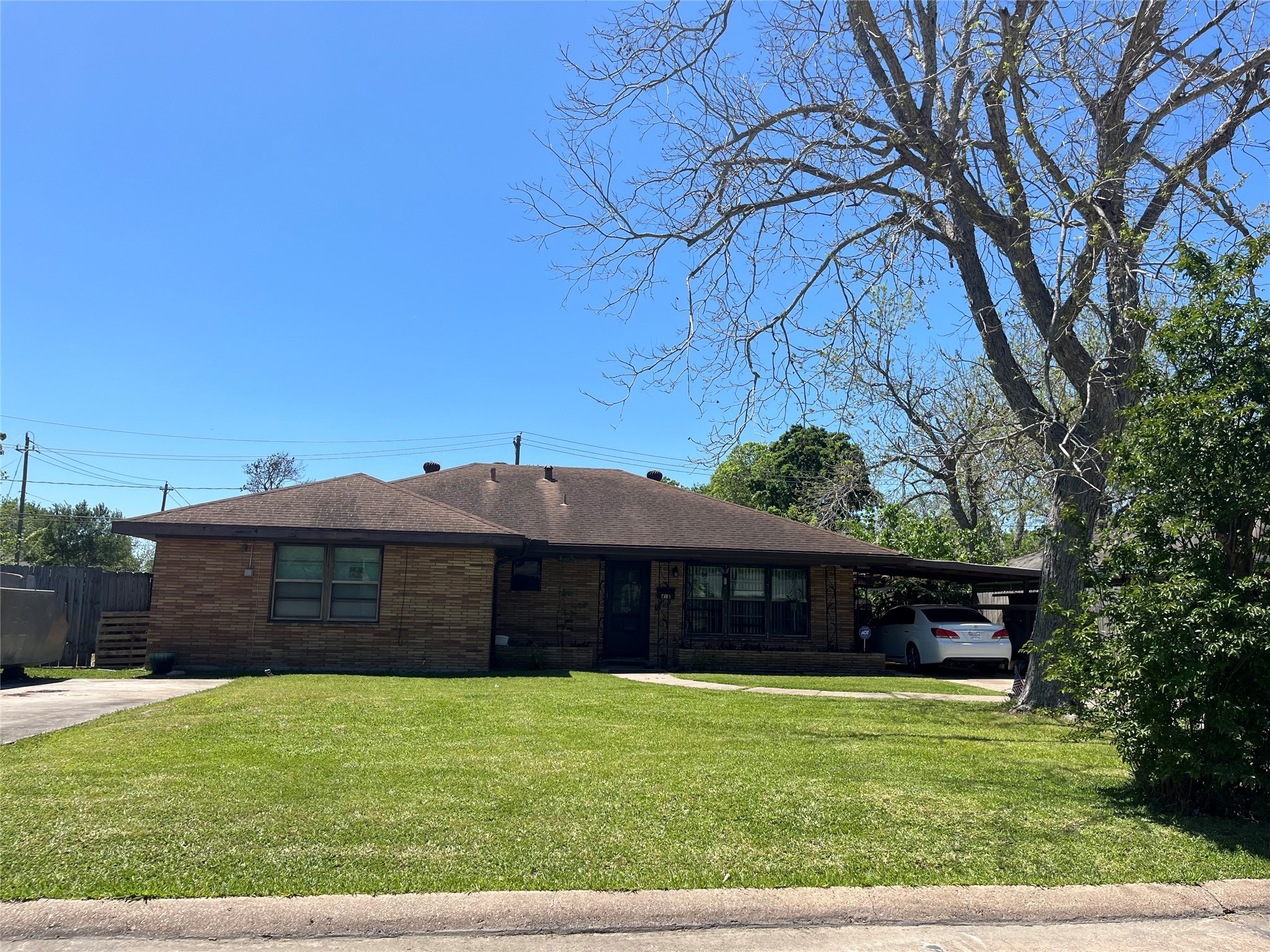 418 S Iowa Street La Porte TX 77571