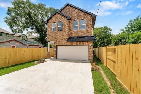 2125 Paul Quinn Street Houston TX 77091
