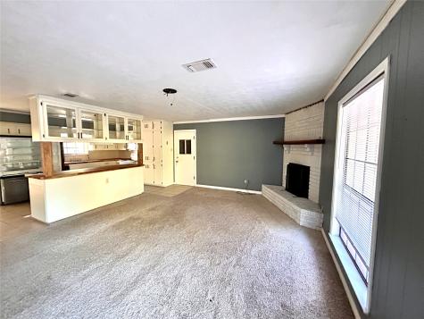 708 Myrtle Street Woodville TX 75979
