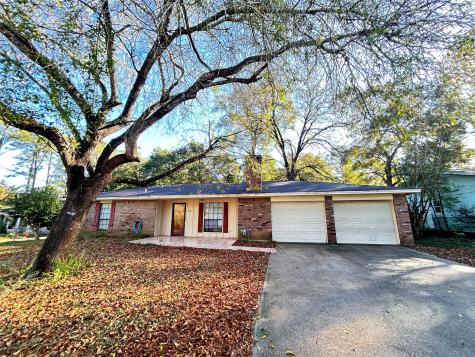 708 Myrtle Street Woodville TX 75979